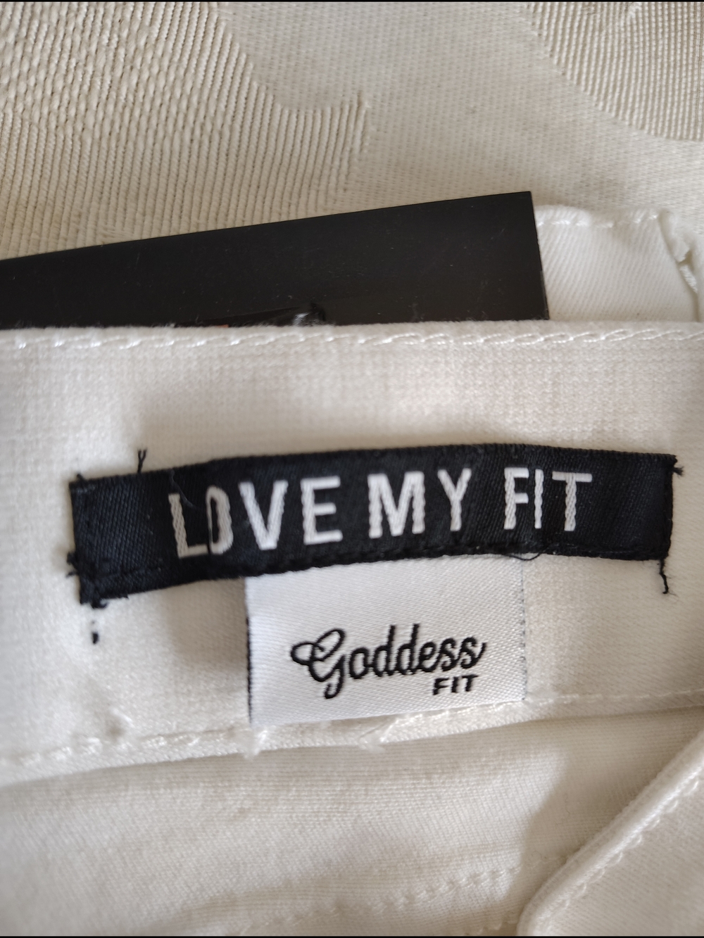 Goddess Women’s White Capris - Love My Fit
